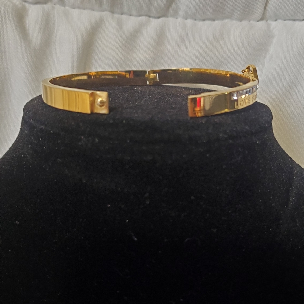 Heart Lock And Key Rhinestone Hinged Stainless Steel Bangle Gold - Picture 4 of 5